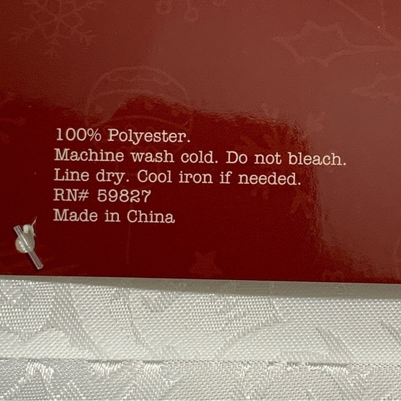 Holly Homes Table Runner Silky Damask Holiday Dressy White 13 in x 72 in - Picture 9 of 11